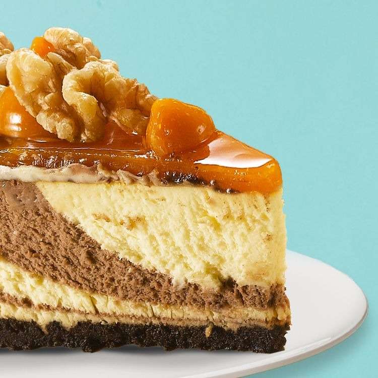 Salted Caramel Marble Cheesecake