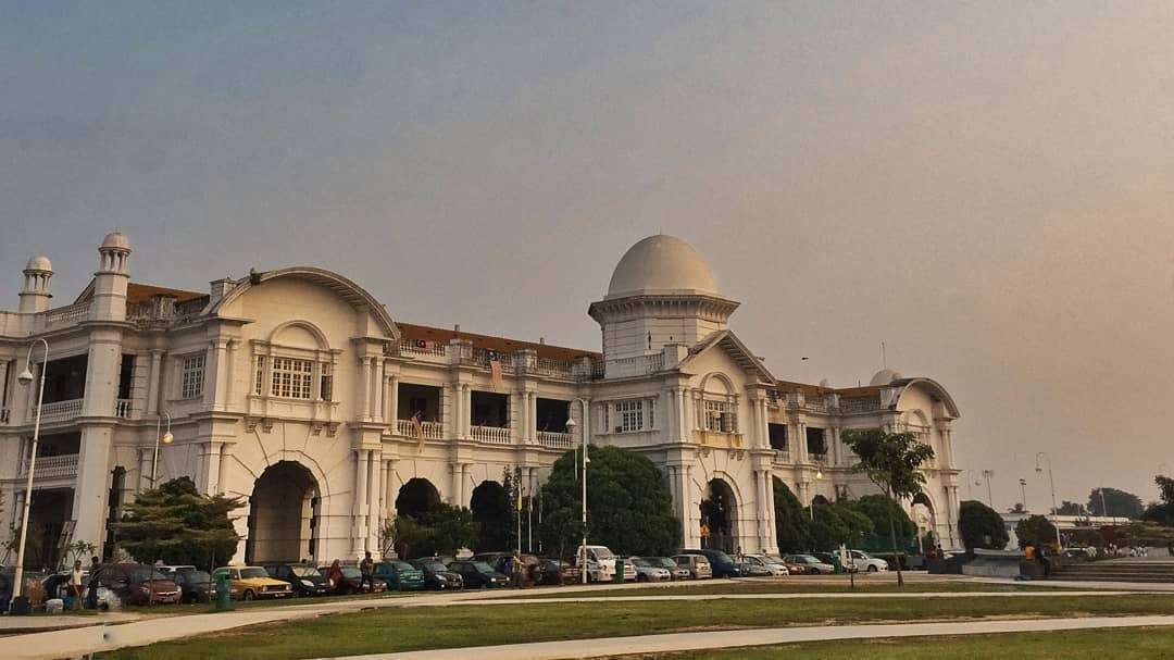 Ipoh Travel Guide : 10 Best Places to Visit